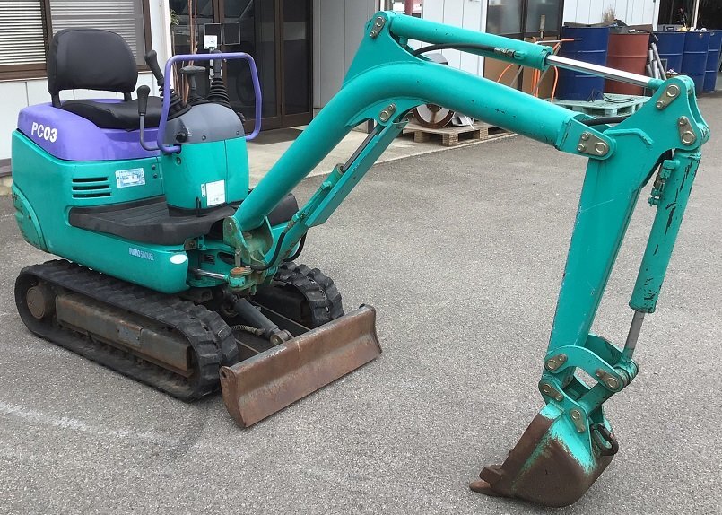 コマツ　PC03-2 ミニユンボ 重機 ミニバックホー ミニショベル キャノピー　油圧ショベル　KOMATSU　バケットシート張替